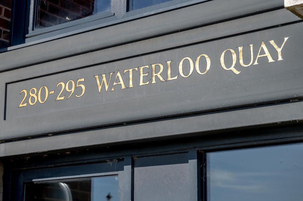 Waterloo Quay Apartment Private Parking Liverpool Bagian luar foto